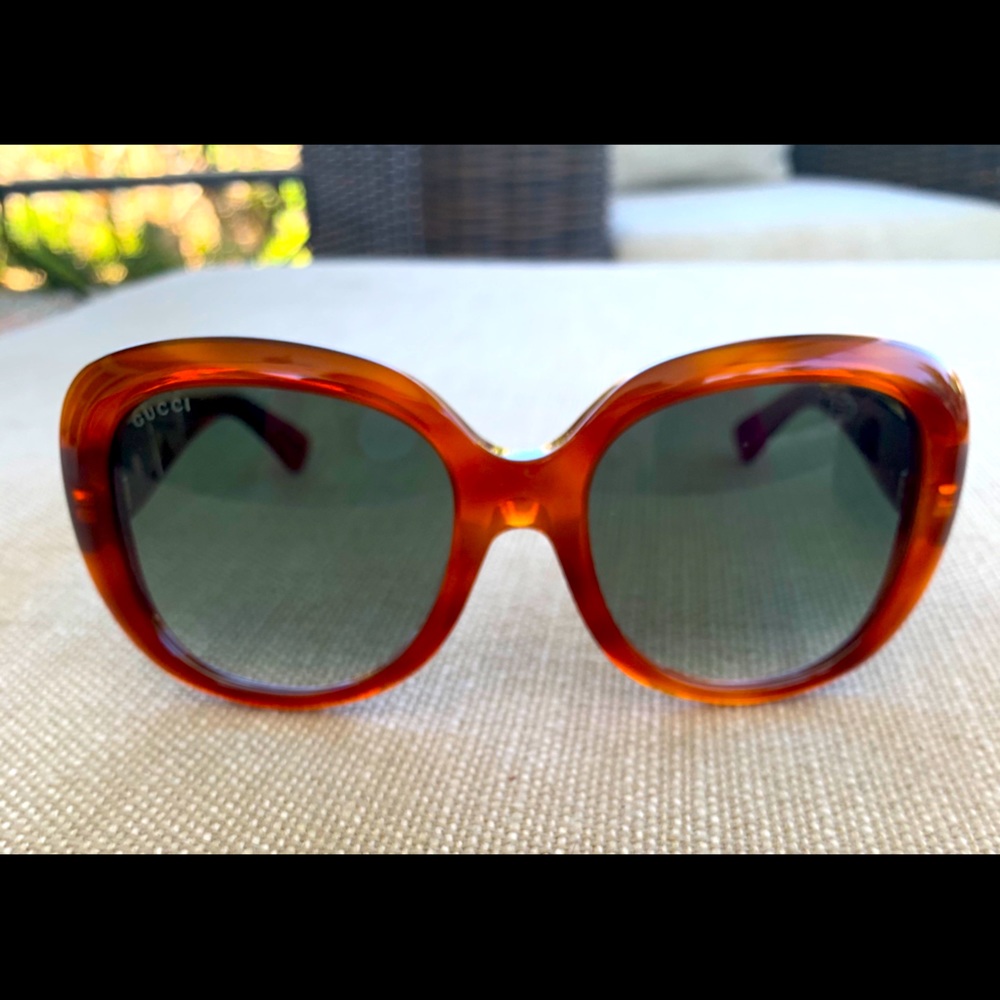 Gucci tortoiseshell sunglasses